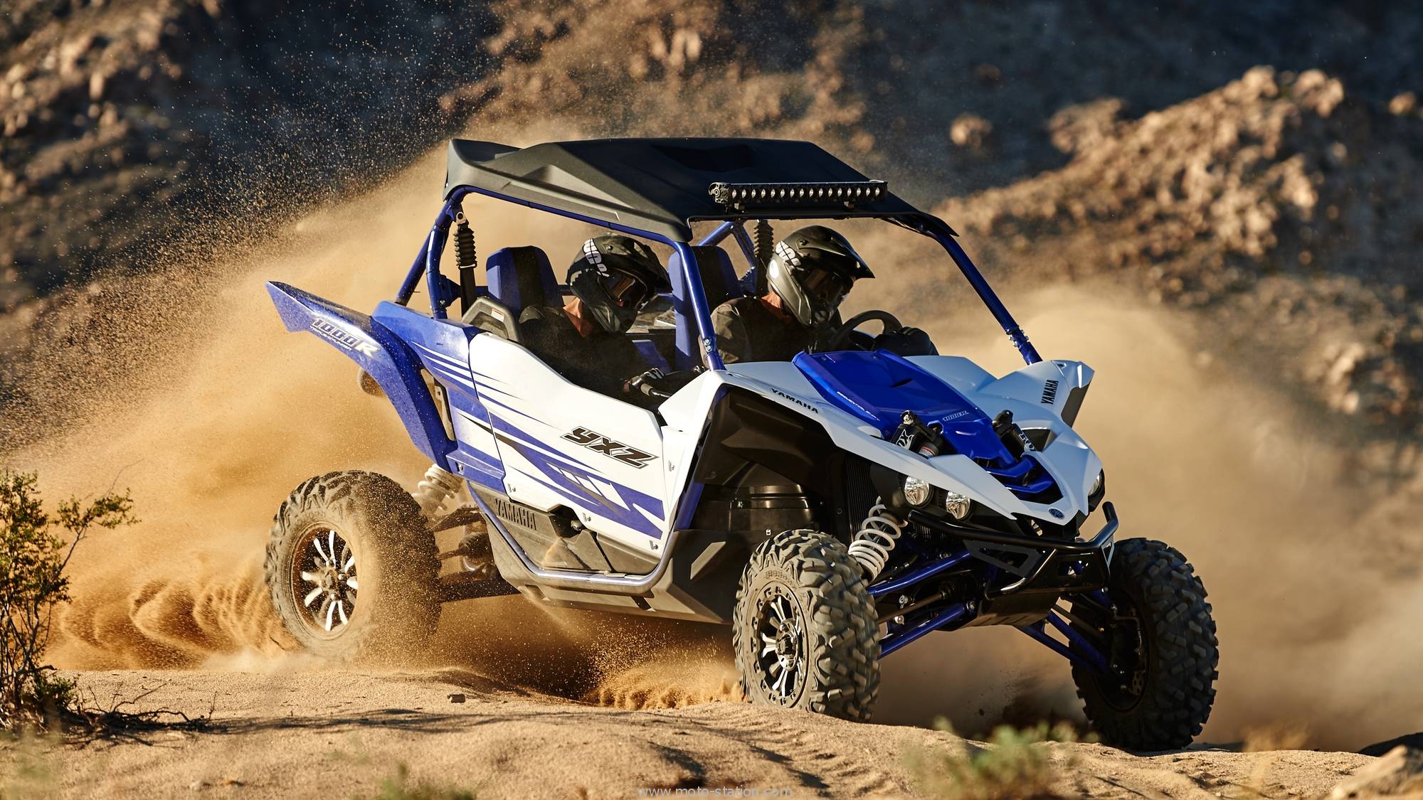Yamaha lance son nouveau Côte-à-côte sport : Yamaha YXZ1000R 2016