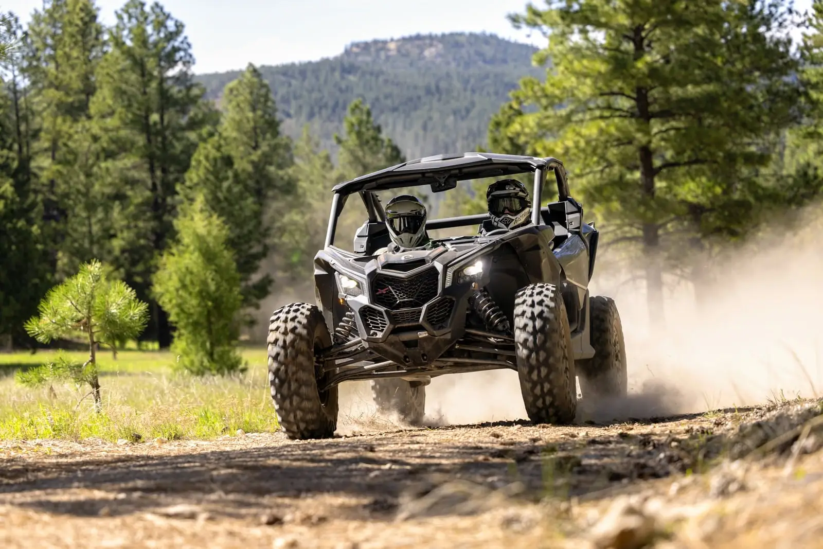 Enfin un Maverick X3 de 64″ avec suspension Smart-Shox