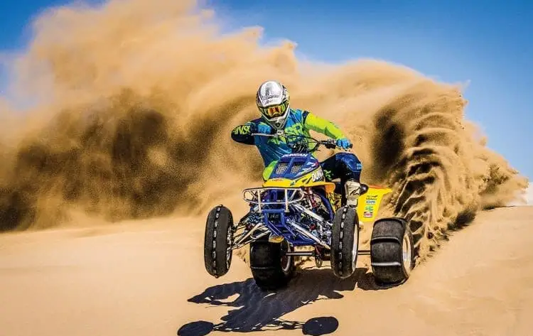 Le Suzuki LT500R Quadracer : la légende du Quadzilla